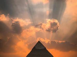 جولة إلى أهرامات الجيزة وأهرامات الشمس