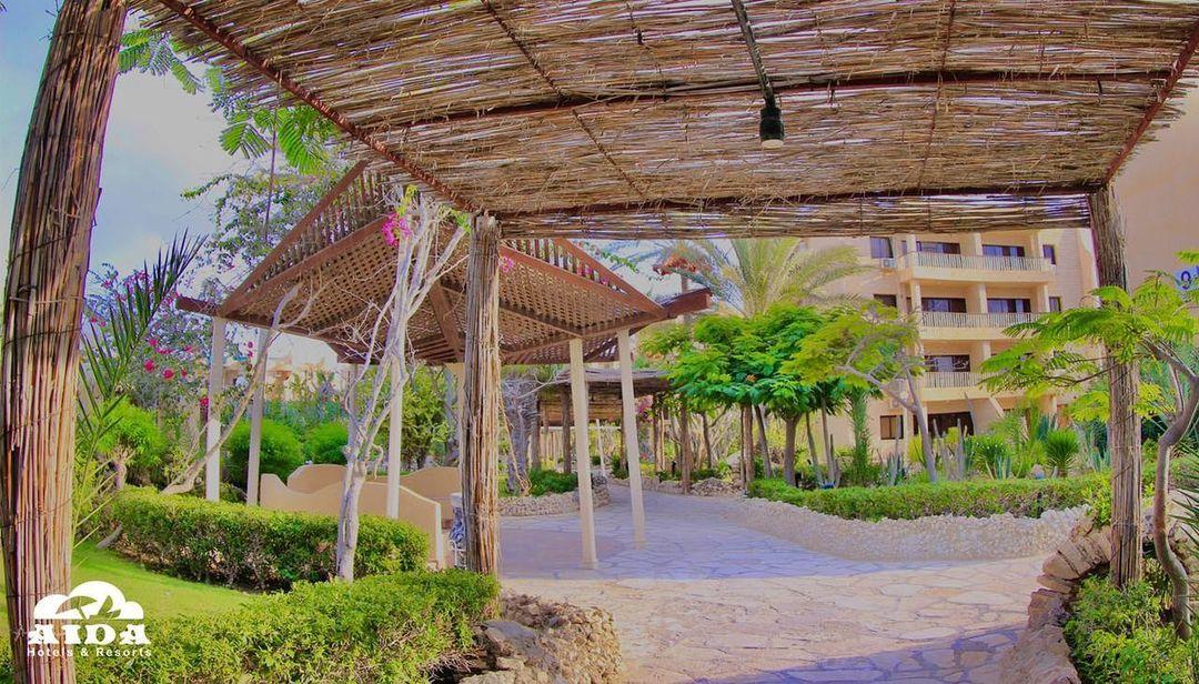 Aida Beach Hotel Terrace