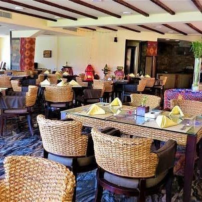 Africana Hotel restaurant 